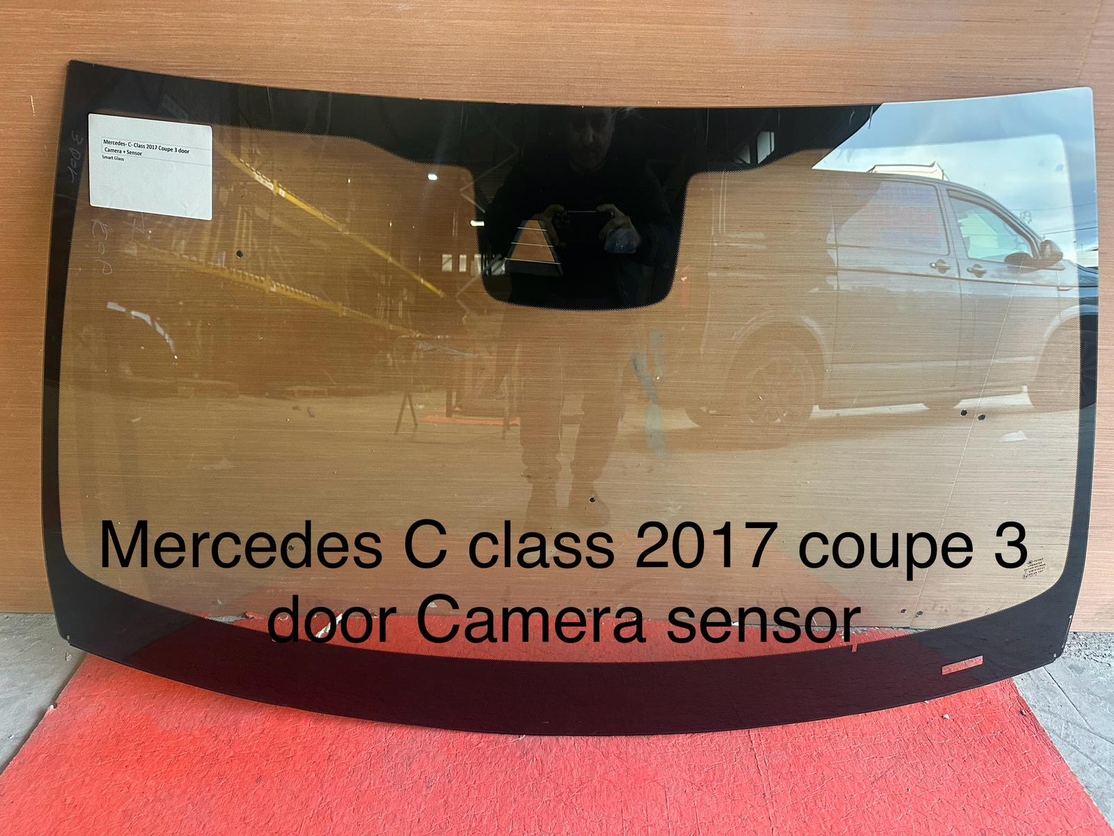 Mercedes C Class 2017 couper 3 door camera sensor